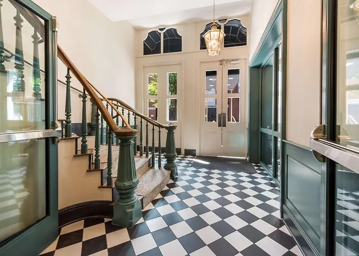 Independence Park Hotel, Premier Collection