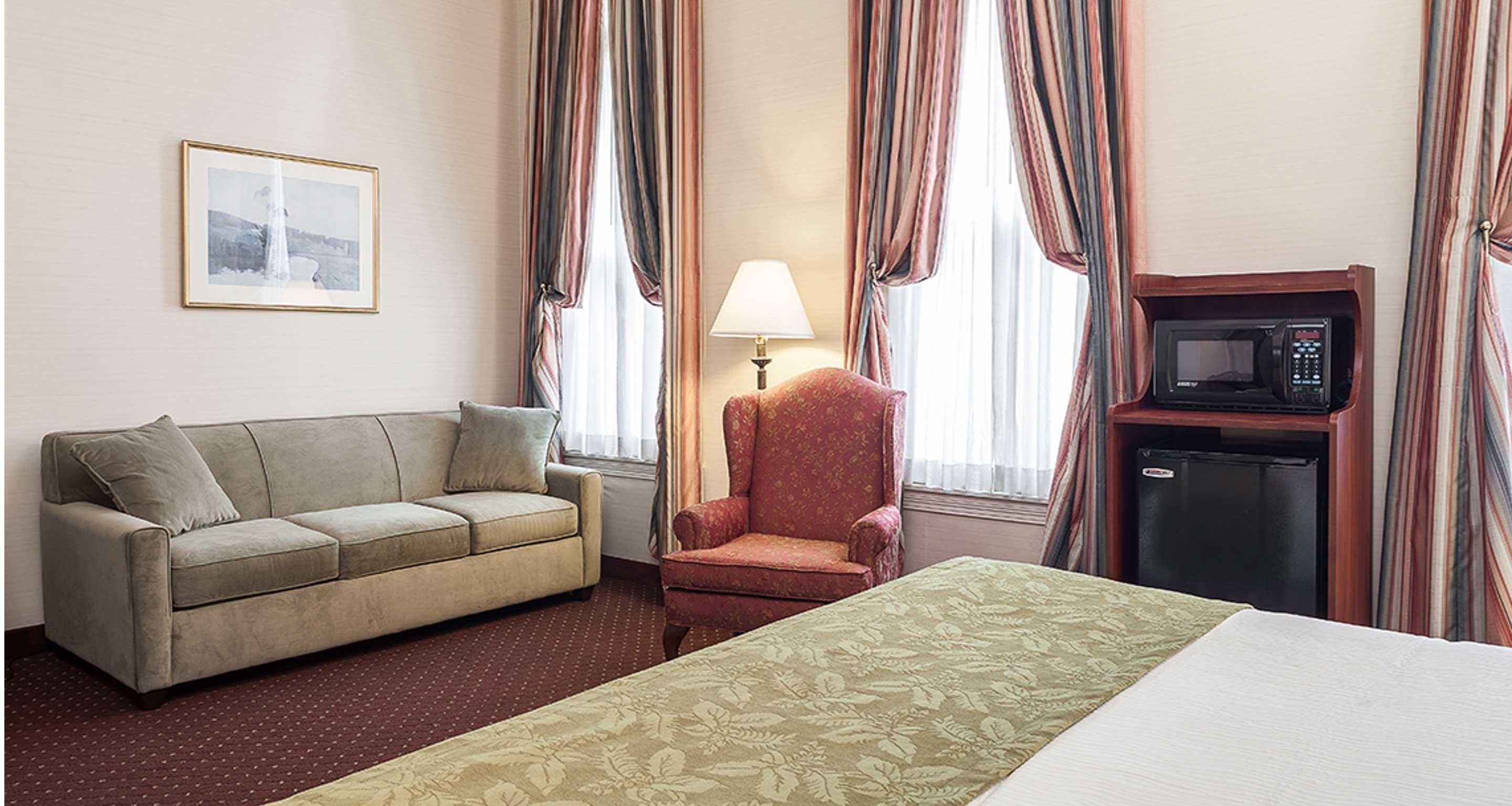 Independence Park Hotel, Premier Collection 3*