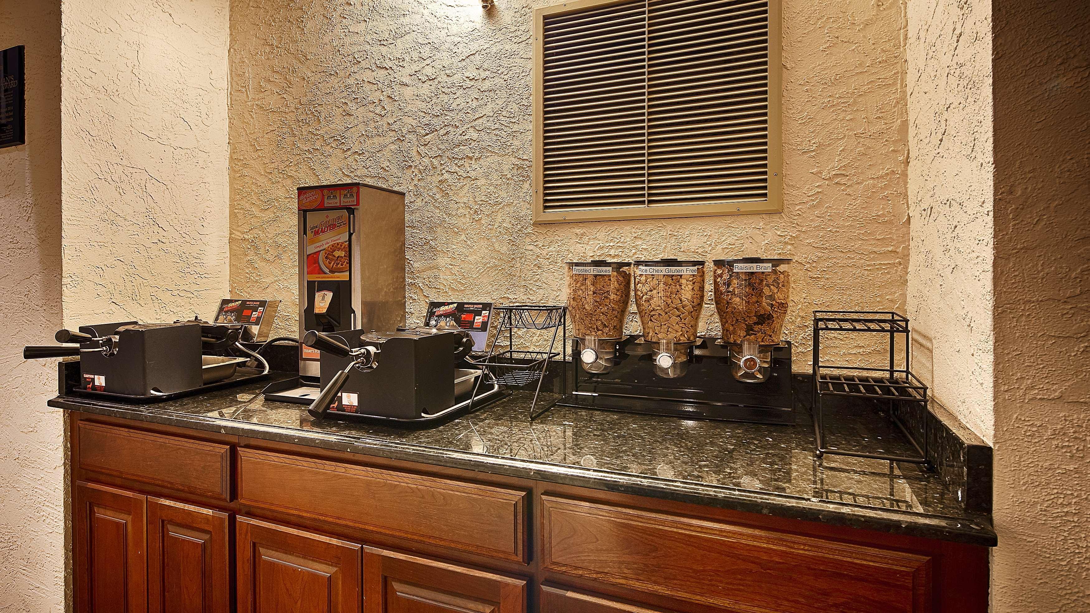 Hotel Independence Park Hotel, Premier Collection 3*