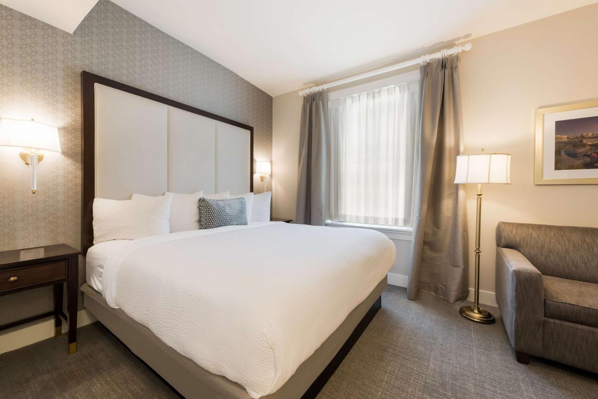 Independence Park Hotel, Premier Collection Hotel